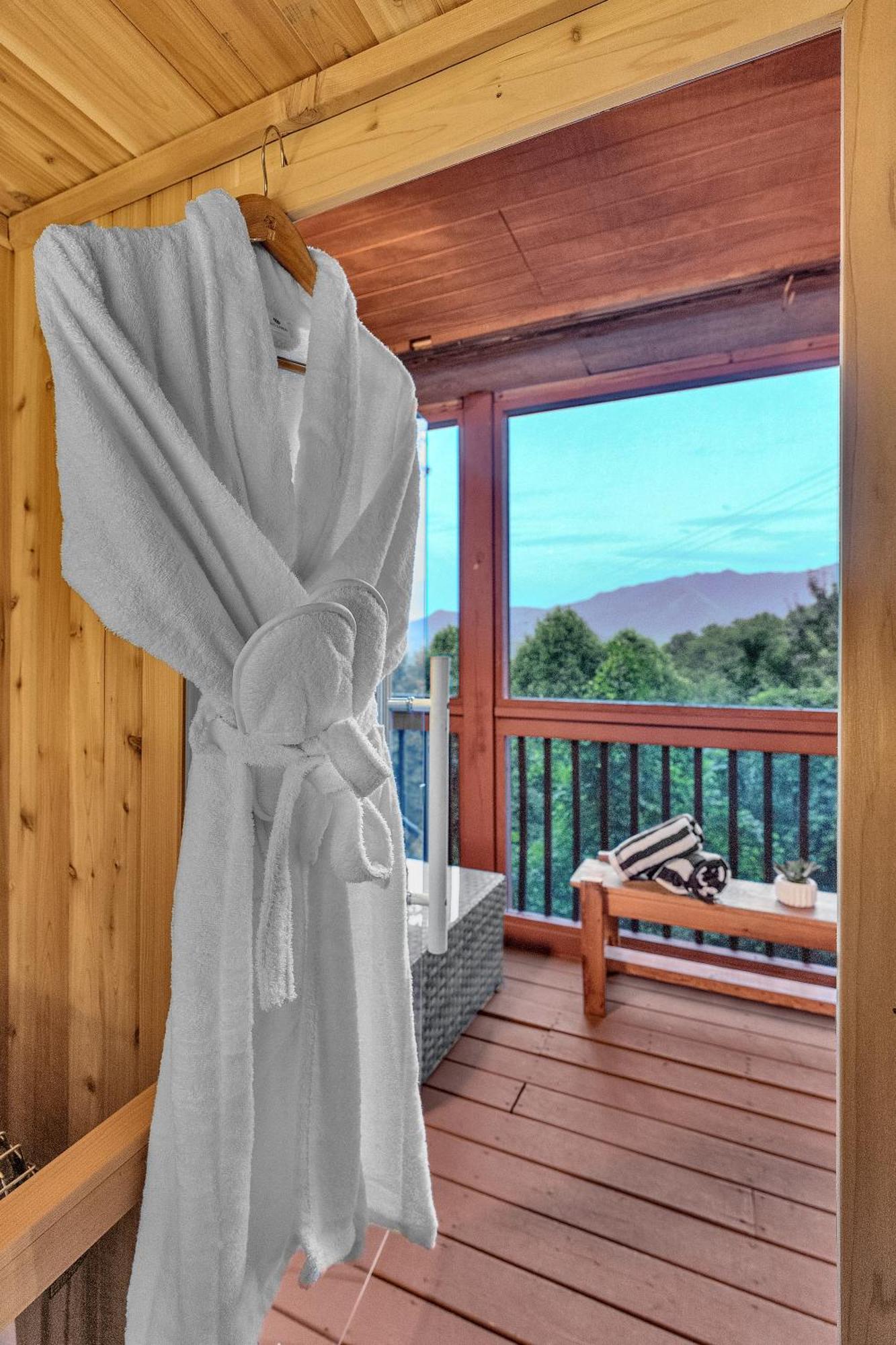 Family Chalet With Sauna, Hottub, Heavenly Views! Mins To Downtown! Гатлинбург Экстерьер фото