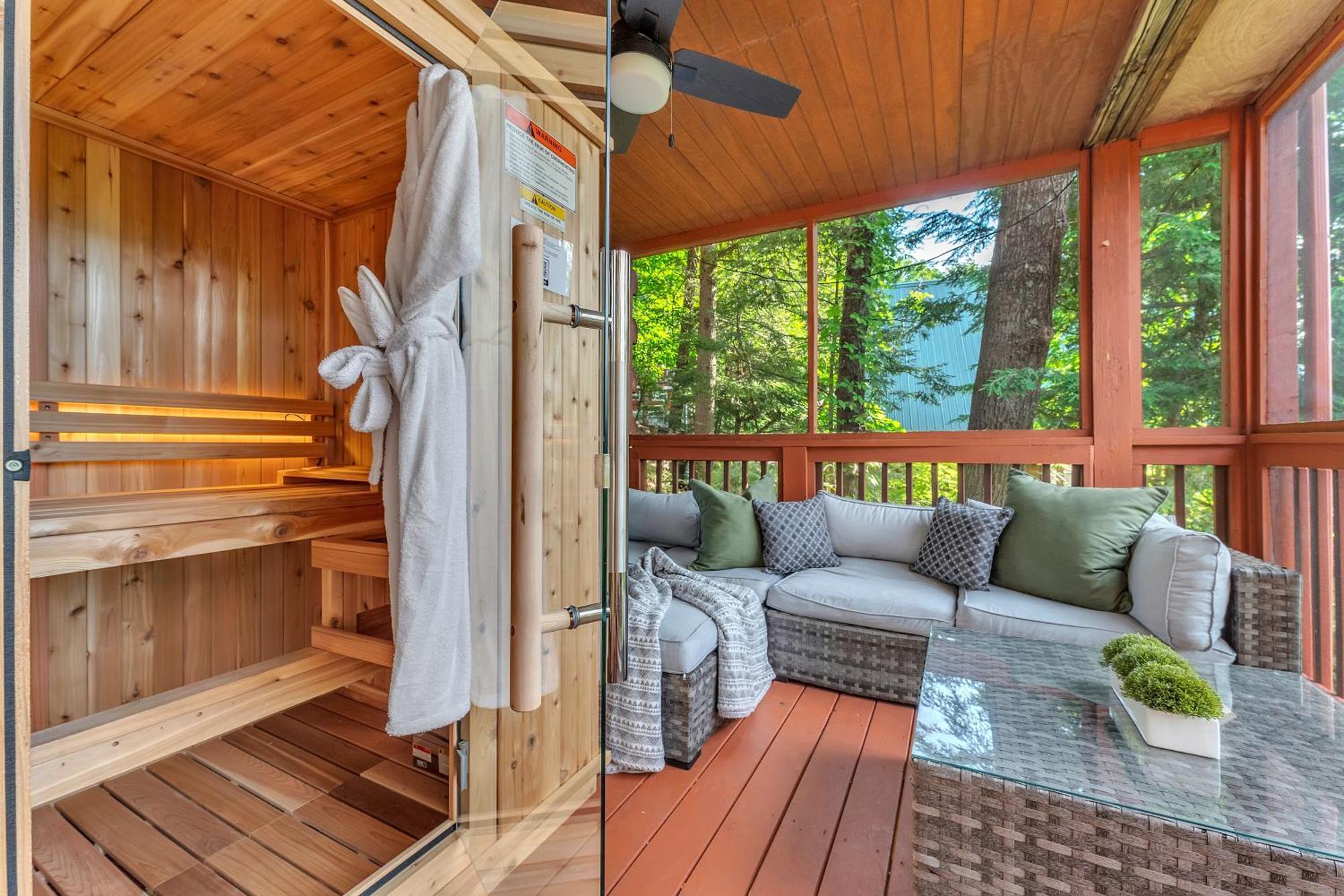 Family Chalet With Sauna, Hottub, Heavenly Views! Mins To Downtown! Гатлинбург Экстерьер фото